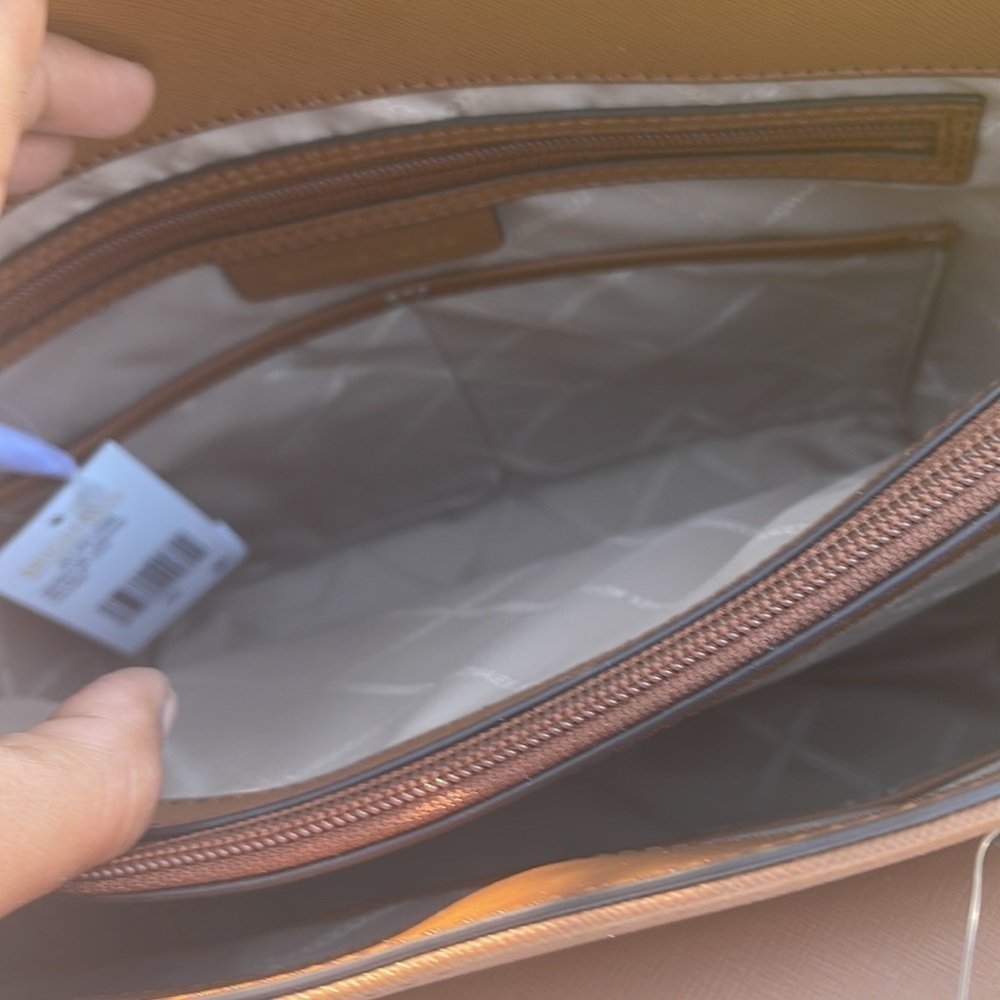 Michael Kors jet set leather tote - Picture 10 of 14